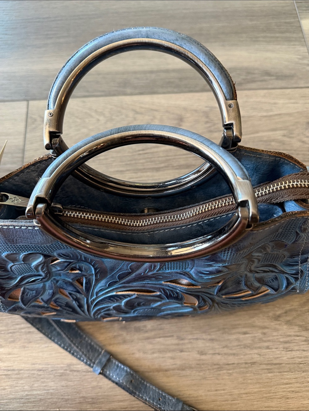 Patricia Nash Blue Floral Cutout Satchel with Silver Underlay - Picture 8 of 11